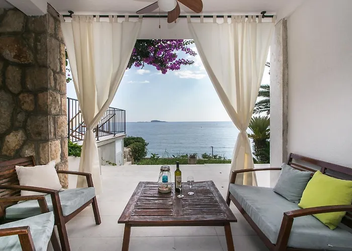 Apartament Mirjana - With Terrace And Sea View Bogumila *